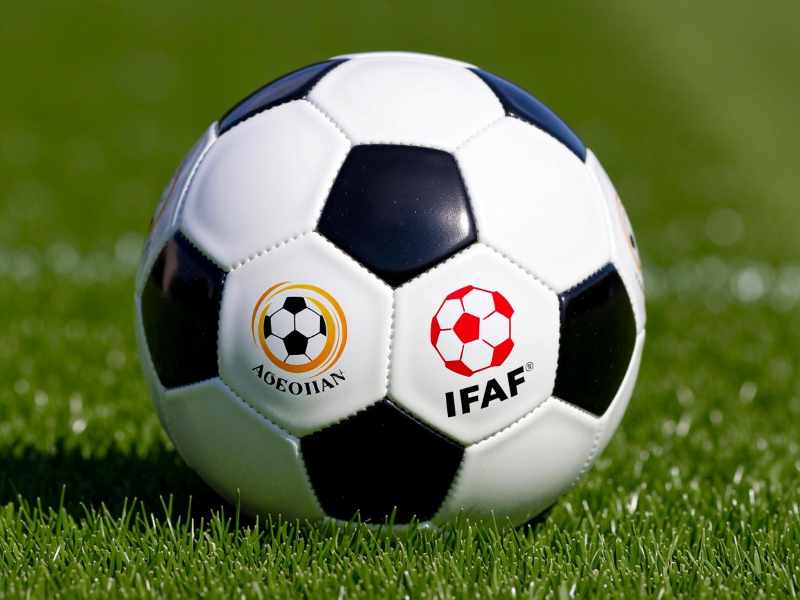 开云体育官网在线-中后卫球员传球能力是否正在成为新标配，后卫给中锋传球